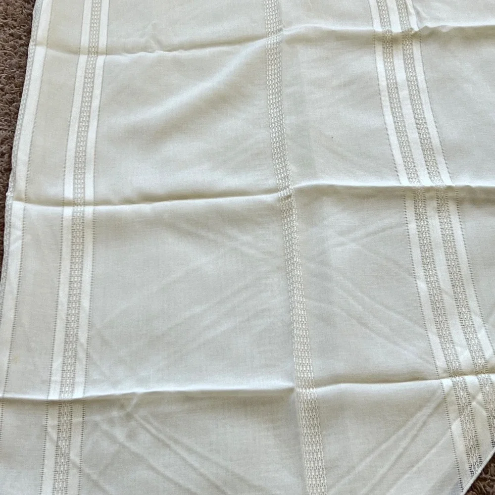 Vintage Cream Oblong Tablecloth Lace Stripe 58